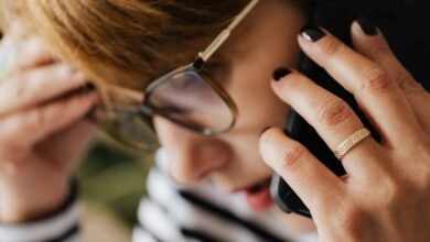 customer support hotline available